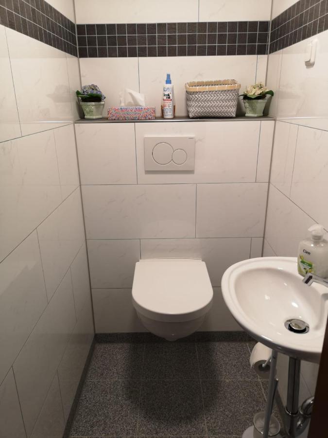 Gemuetliches Ferienzimmer Хюрт Экстерьер фото
